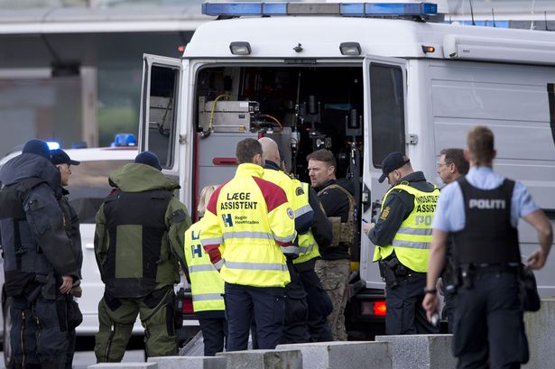Cops arrest bomb threat suspects at Copenhagen airport